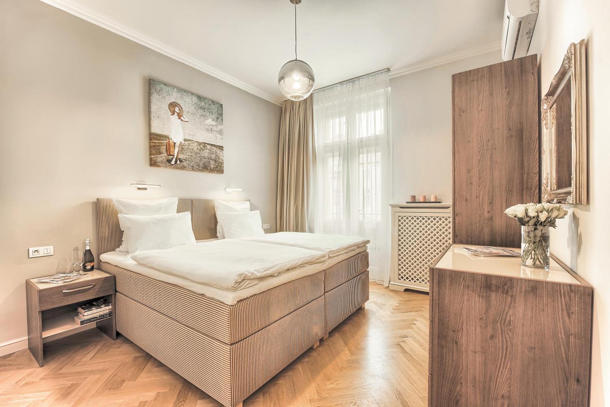Milosrdnych Prague